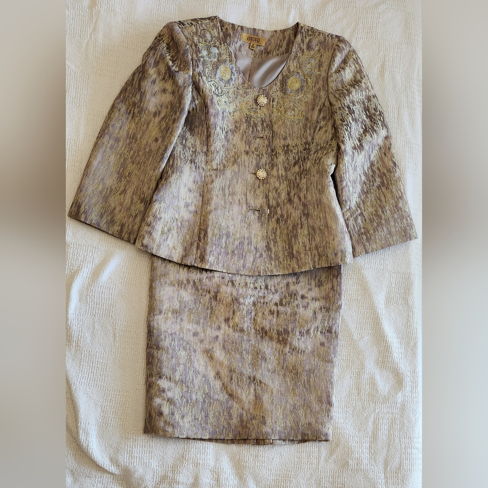Kasper 2 Piece Dress Suit Metallic Gold & Beige Size 10, Skirt ALTERED TO 4/6
